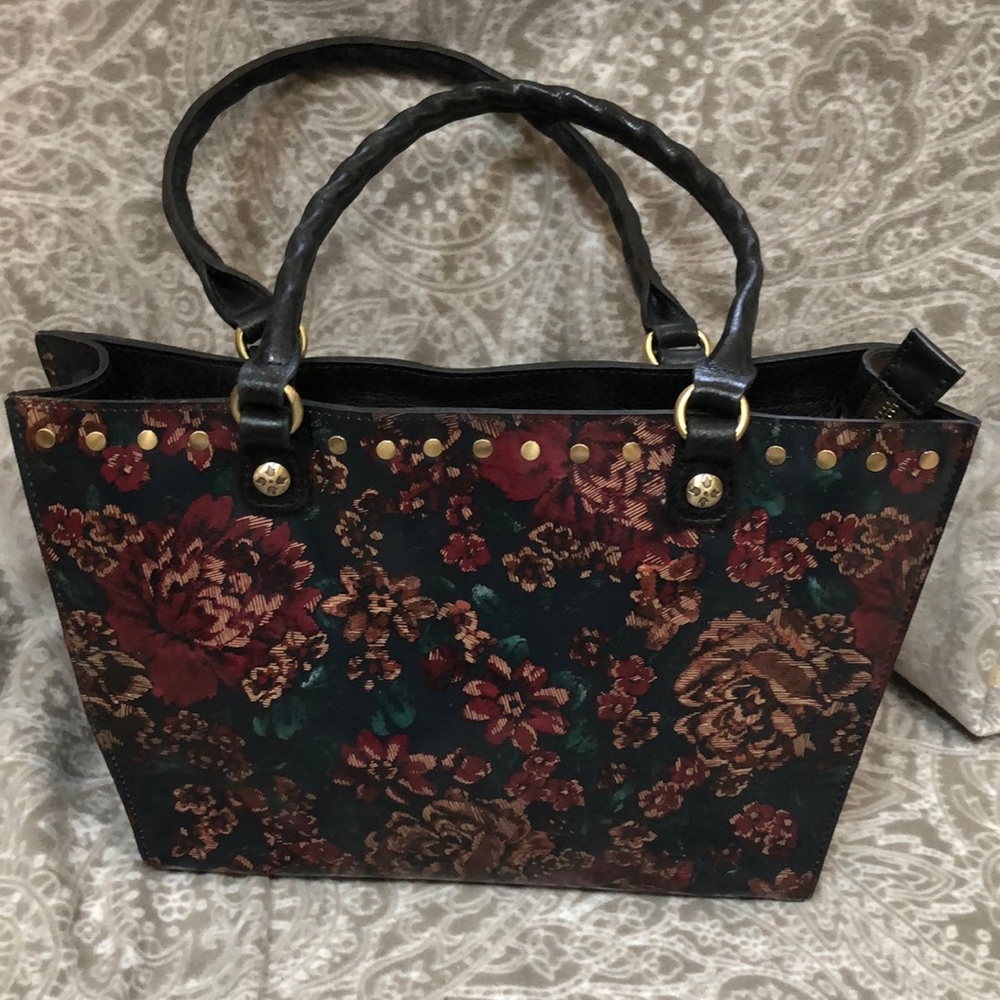 Patricia Nash Zancona in Fall Tapestry